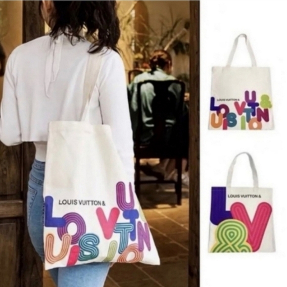 Louis Vuitton Exhibition Limited Edition Tote - Picture 4 of 7